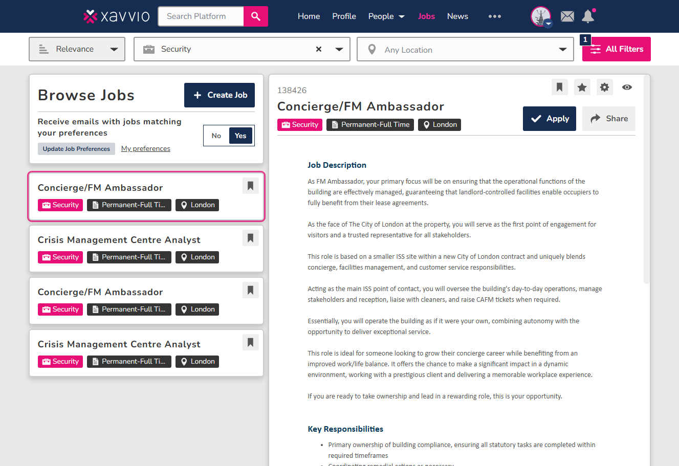 Jobs dashboard featuring real-time filtering and Easy Apply workflows